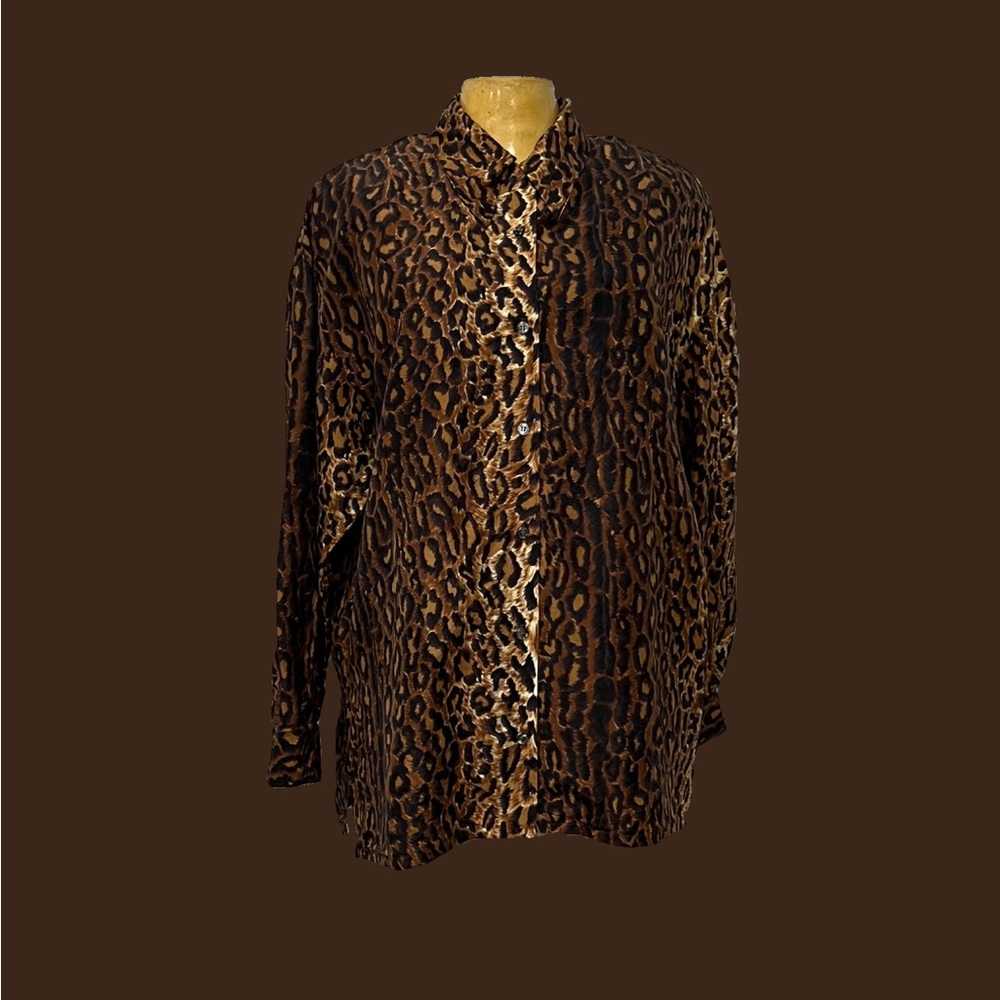 🐆Vintage Leopard Silk Top🐆